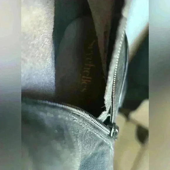 NWOB Seychelles Anthropologie Over The Knee Black Suede Heeled Boot Size 9 - Picture 7 of 8